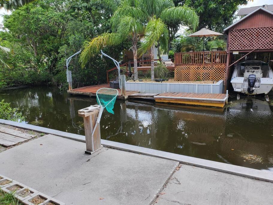 Florida Life On The Water. Heated Pool, Fishing, Kayaks, Gameroom Palm Harbor Exterior photo