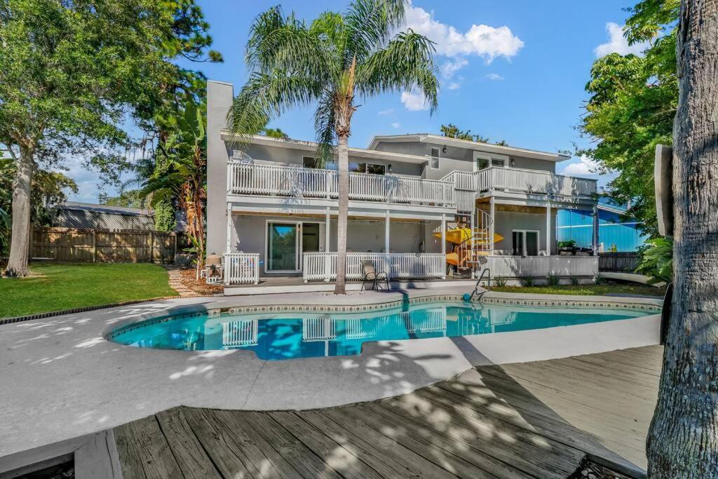 Florida Life On The Water. Heated Pool, Fishing, Kayaks, Gameroom Palm Harbor Exterior photo